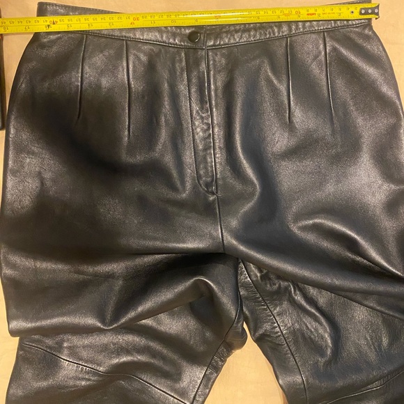 VTG New Zealand Lambskin High Rise Leather Pants- size 16 - Picture 7 of 7